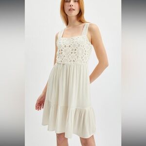 White Lace Sleeveless Dress, Sz XS